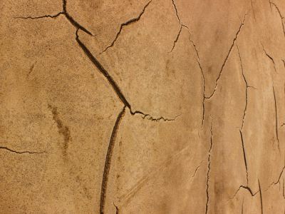 Ein Ausschnitt einer Lehmwand  - Malermeister Marco Schubert | Wolfenbüttel