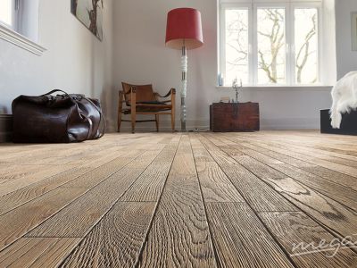 Ein Schlafzimmer mit Parkett oder Laminat ausgelegt - Malermeister Marco Schubert | Wolfenbüttel